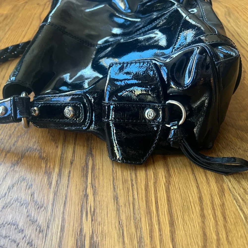 Francesco Biasa Black Patent Leather Handbag - Picture 3 of 11